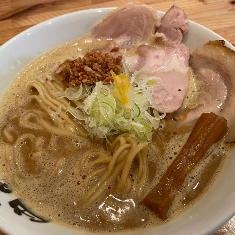 豚骨醤油油そば(麺匠 中うえ)