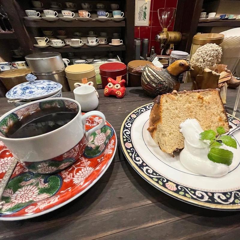 シフォンケーキ バナナ(茶亭 羽當 渋谷店)