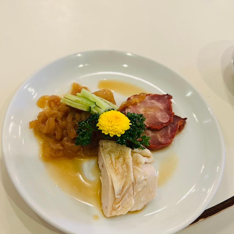 前菜三種(三和楼 （サンワロウ）)