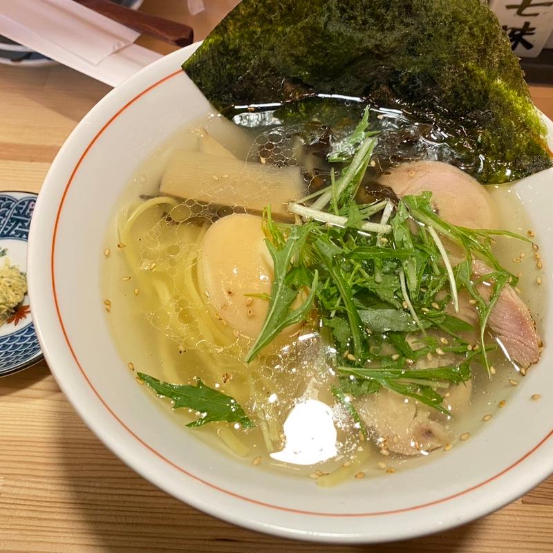 鶏だし中華そば 塩(鶏だし煮込み 串の千本桜)