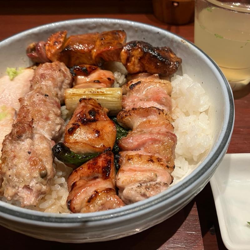 焼き鳥丼5本(伊勢廣 京橋本店)