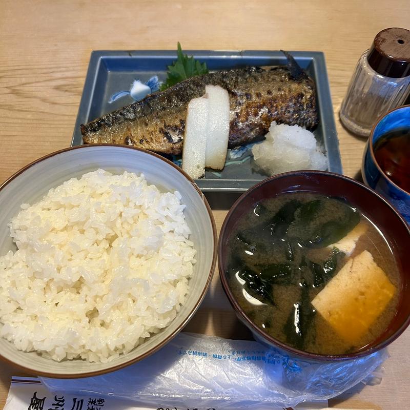 さばの塩焼き定食(三州屋 飯田橋 （さんしゅうや）)