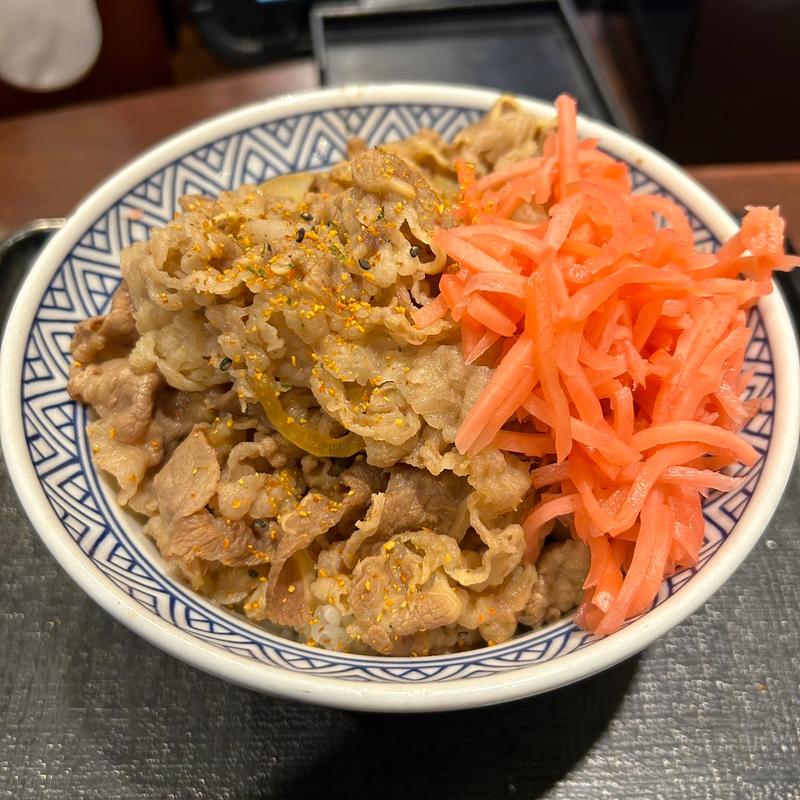 肉だく牛丼　アタマ大丈夫(吉野家 新宿京王モール店)