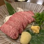 霜降り馬肉のお刺身