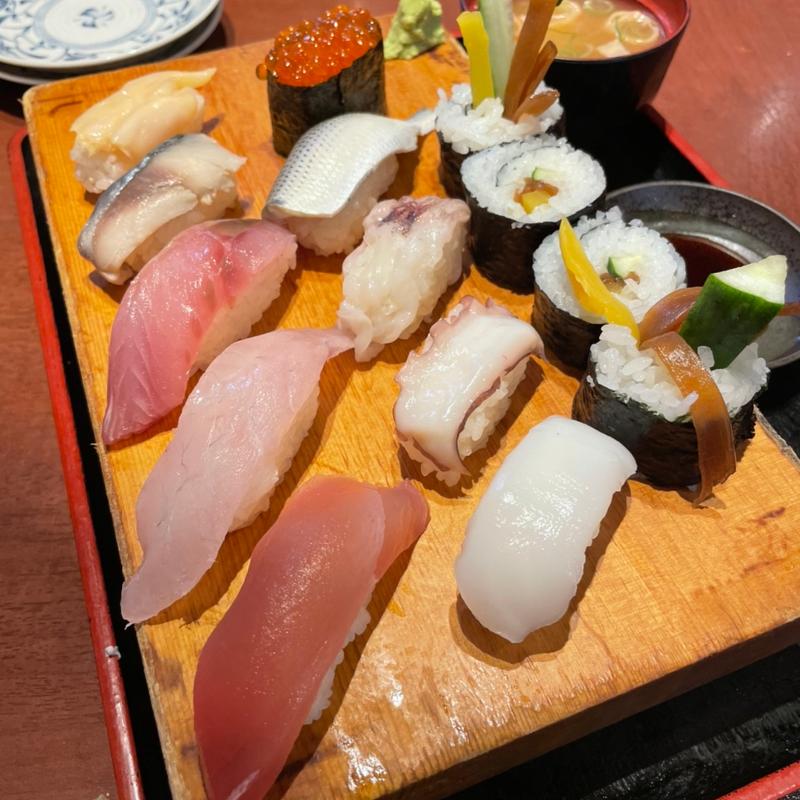 満腹にぎり(寿司・居酒家 海福 天王町店 （うみふく）)