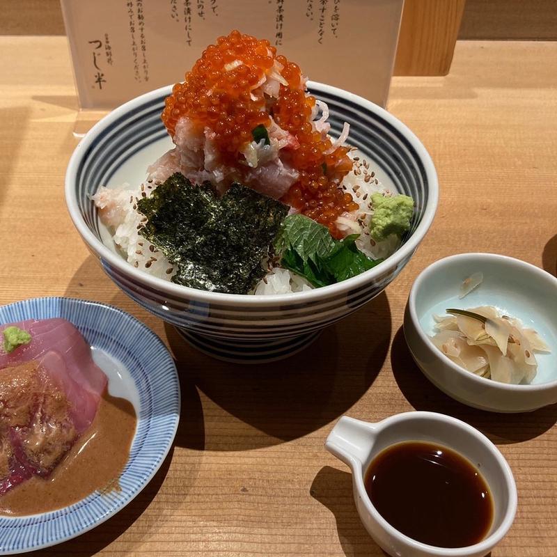 ぜいたく丼 梅(つじ半 日本橋本店)