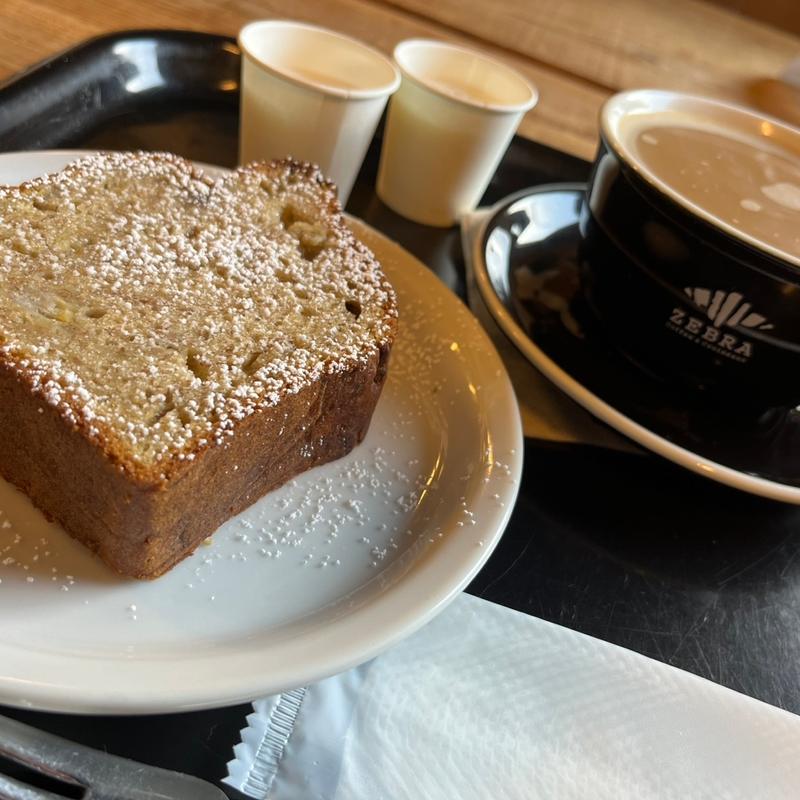 バナナブレッド(ゼブラ コーヒーアンドクロワッサン 津久井本店)