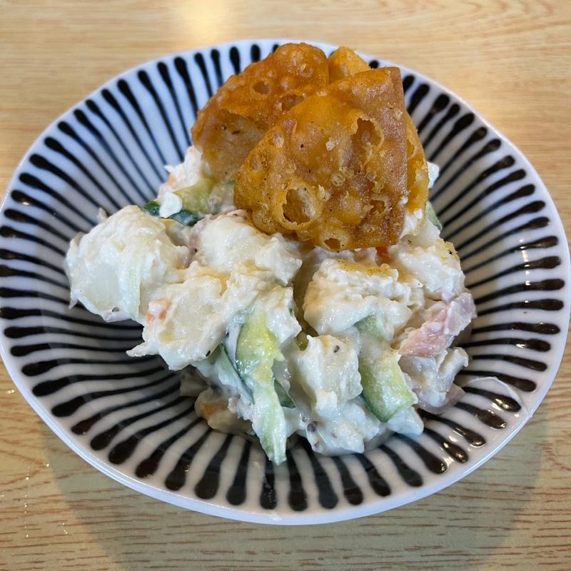 ポテトサラダ(太陽ホエール 野毛本店)