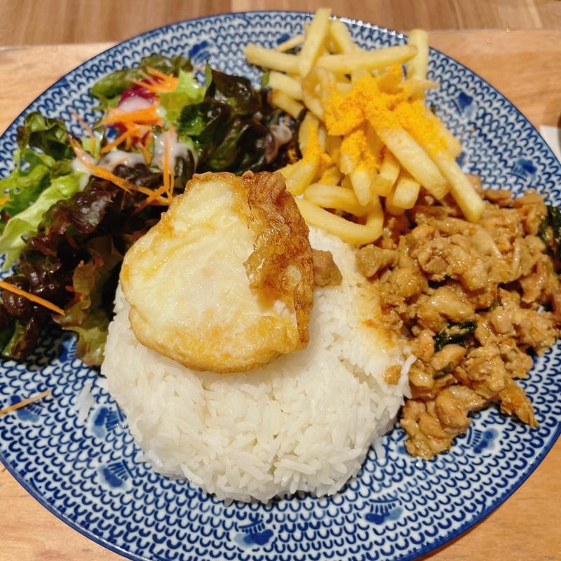 鶏のガパオ(マンゴツリーキッチン ららぽーと横浜)