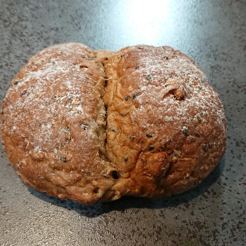 アミ(五穀ブレッド)(ジャンティーユ)