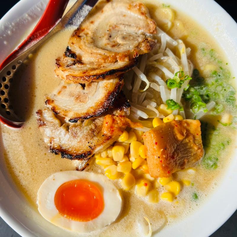 味噌漬けチャーシュー麺(田所商店 Premium)