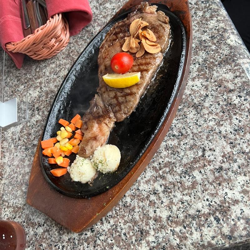 沖縄県産黒毛和牛もとぶ牛リブステーキ(エブリー チョイス （EVERY CHOICE）)