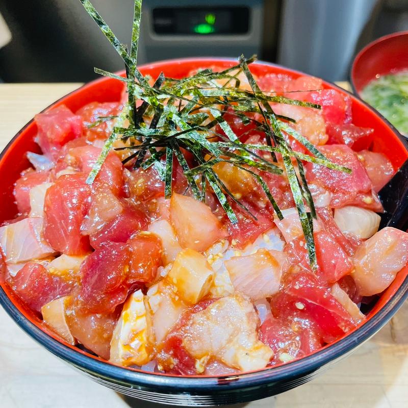 限定ちらし丼(よしみ食堂)