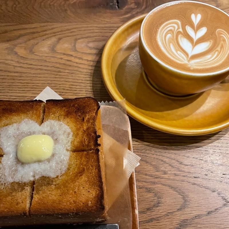 厚切り黒糖トースト(10 DIXANS ディゾン九段下店)