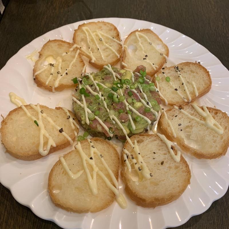 めばちマグロとアボカドのタルタル(ポイント)