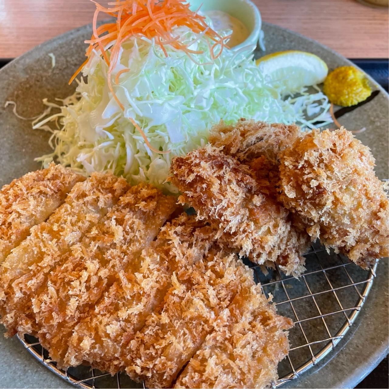 やまと豚ロース＆ カキフライ定食(とんかつ とんQ 守谷ふれあい店 （とんきゅう）)の口コミ一覧 おいしい！が増えるグルメアプリ「SARAH」