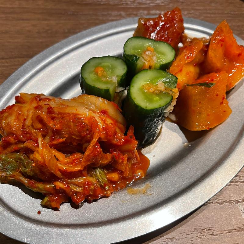 キムチ盛り合わせ(平城苑　月島店)