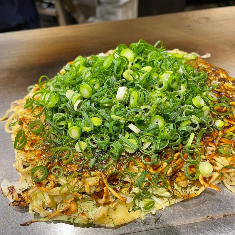 そば肉玉 ネギトッピング(薬研堀 八昌 （やげんぼり はっしょう）)