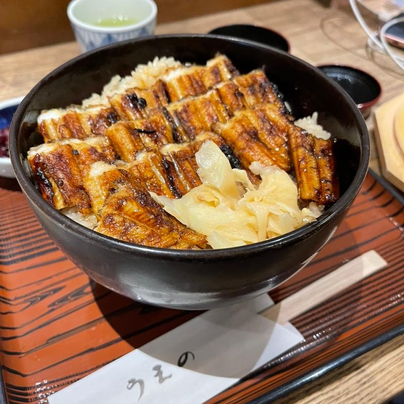 あなごめし上(あなごめし　うえの　宮島口本店)