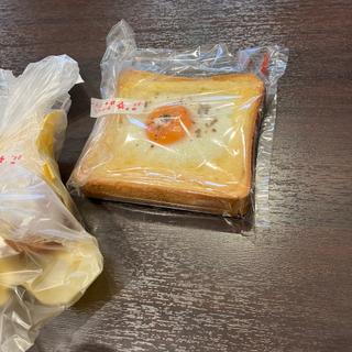 目玉焼きパン(アルク 山口店)
