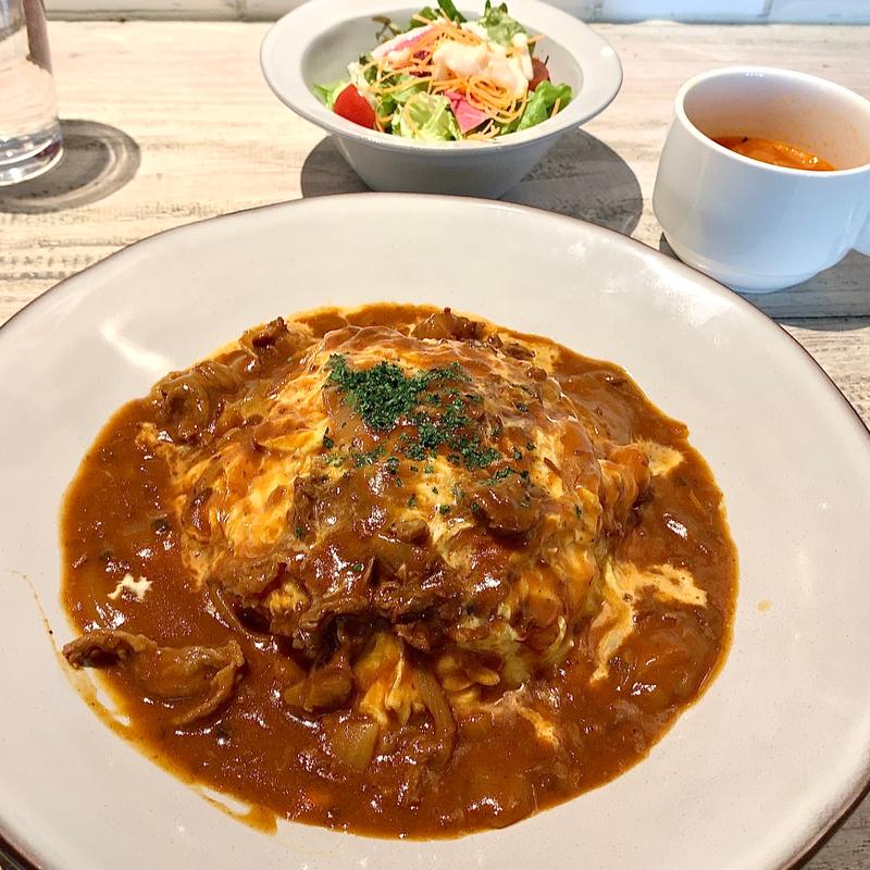 淡路牛と北坂農園さくら卵のオムハヤシセット (ガーブ ドレッシング （GARB DRESSING）)