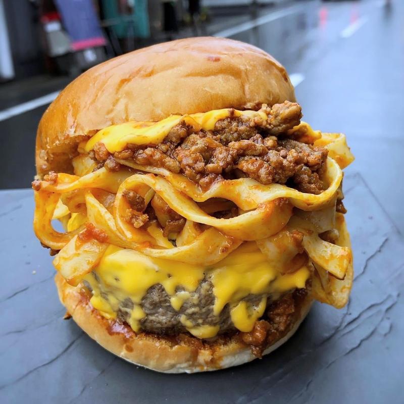 ボロネーゼorハンバーガー(コーヒー＆トースト)