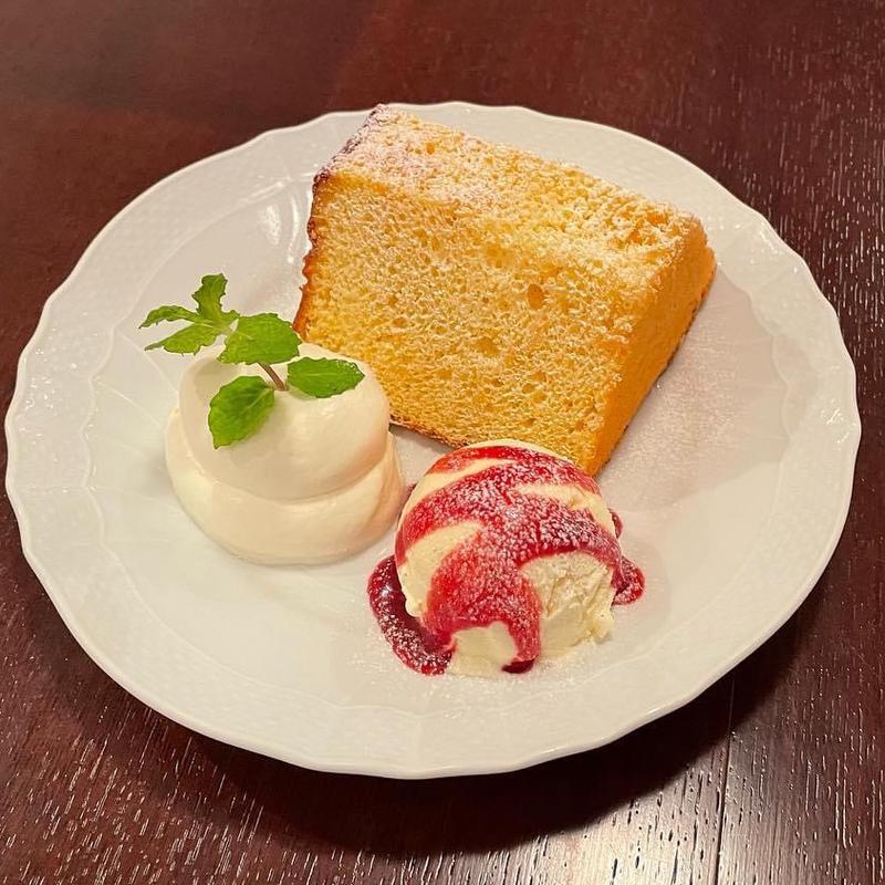 米粉のシフォンケーキ あんず味(CAFE FACON （カフェ ファソン）)