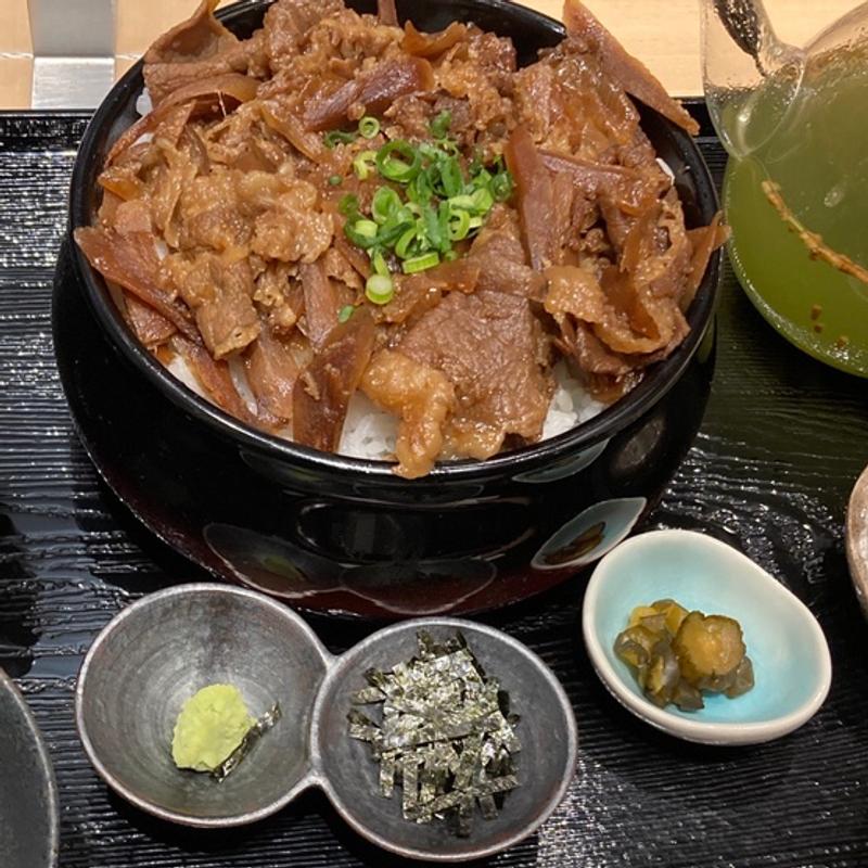 特選知多牛まぶし御膳(まぶしご飯に抹茶だしをかけて MABUSHIYA)