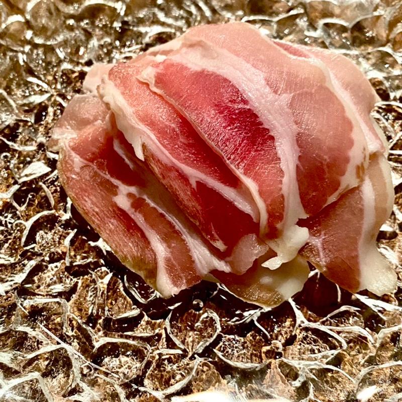 生ベーコンと新玉ねぎのマリネ(コノ花まひろ )