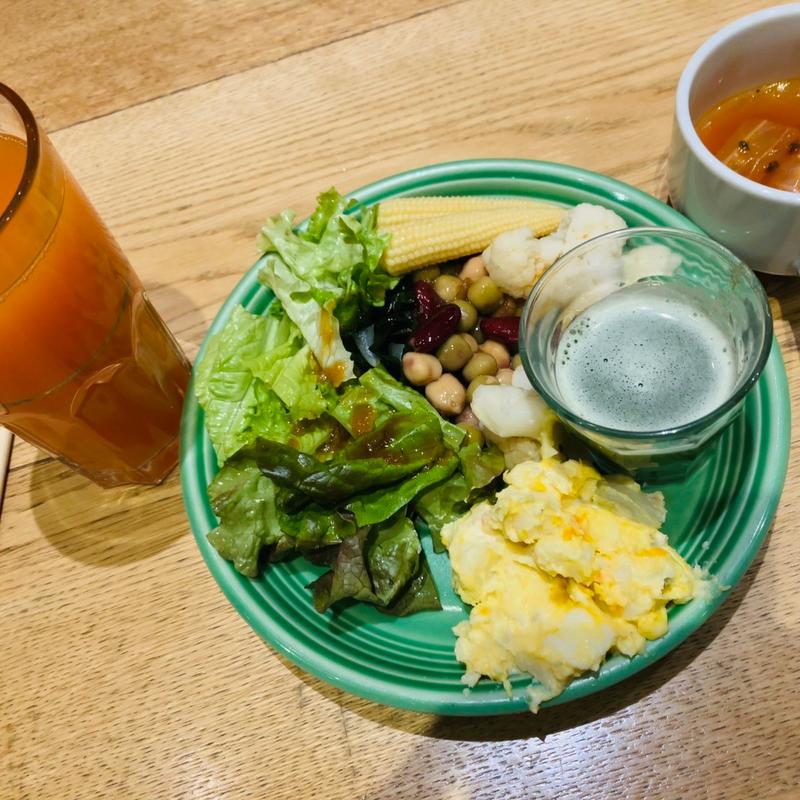 サラダ・スープ・ブレッドバー(ハタケノパスタ イオンモール広島府中店)