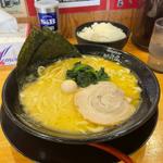 ラーメン x ライス(家系ラーメン一新家 別所)