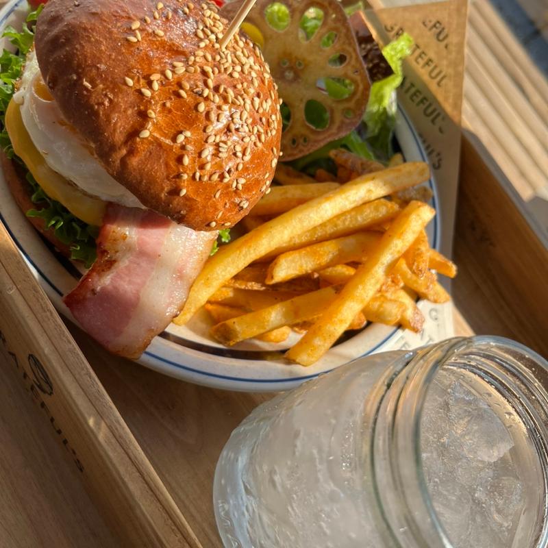 NY BLT(GRATEFUL'S HUTPARK用宗店)