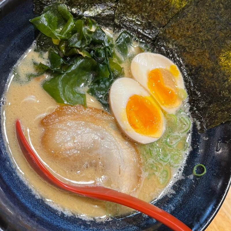醤油とんこつラーメン(ラーメン旗っさし家)