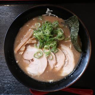 とんこつラーメン(与七 )