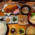 ランチ定食(鰻と串揚げ ぼっちり)