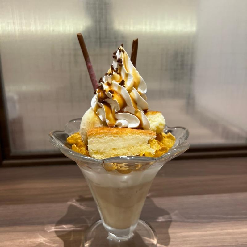 ピーチミルクティーチーズケーキ(からふね屋珈琲店 三条本店 )