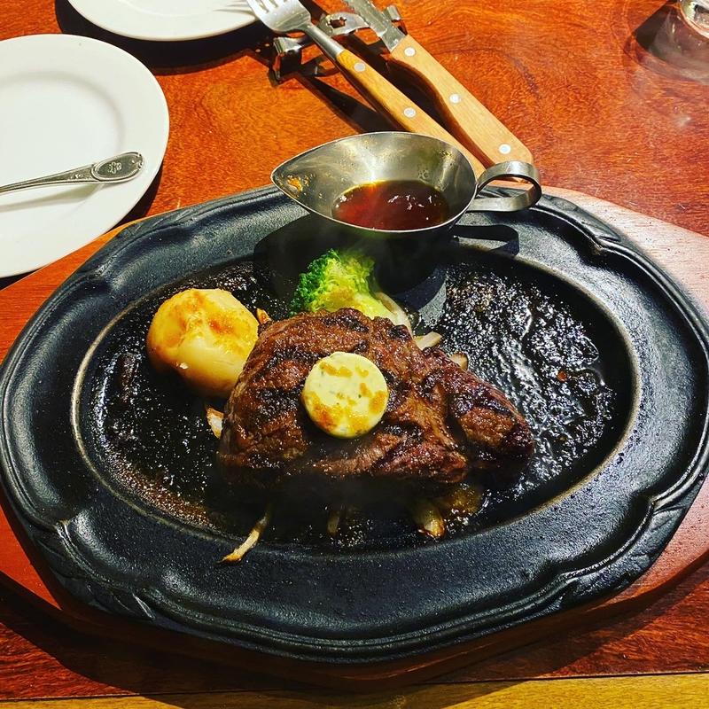 (肉の万世 秋葉原本店)