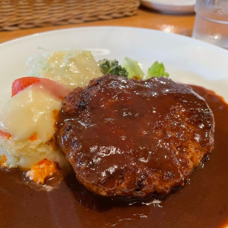 ハンバーグステーキ(Grill & Cafe にんじん )