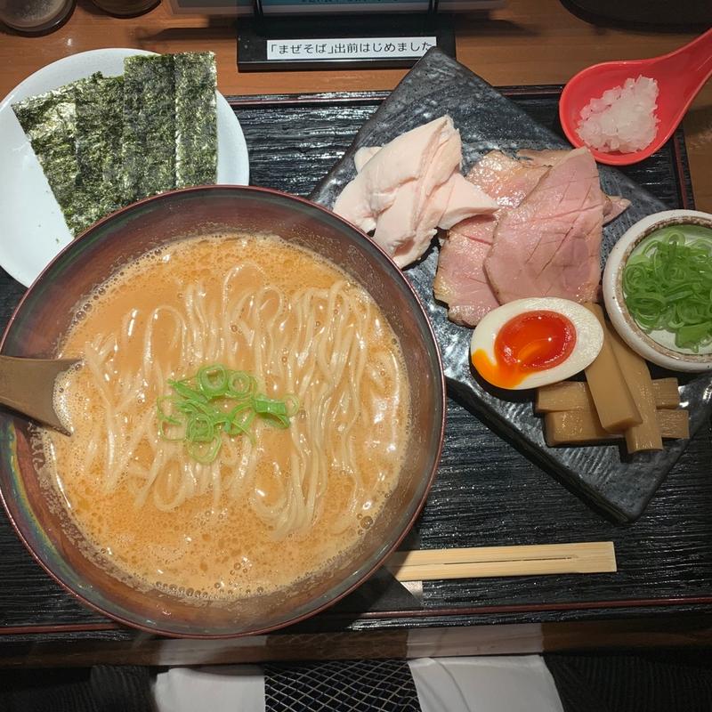 海老白湯ラーメン全部のせ(海老で鯛を釣る麺堂 神楽)