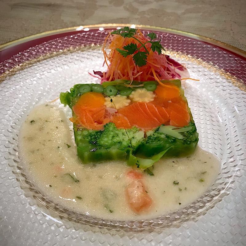サーモンと野菜のテリーヌ(江陽グランドホテル )