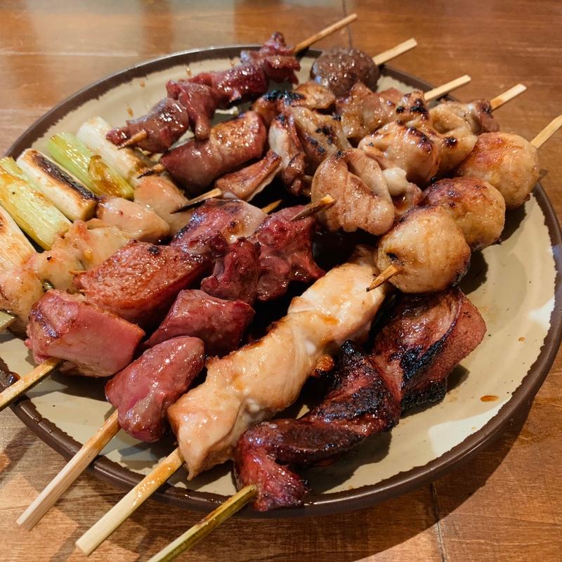 焼き鳥全種盛り(いせや 北口店 )