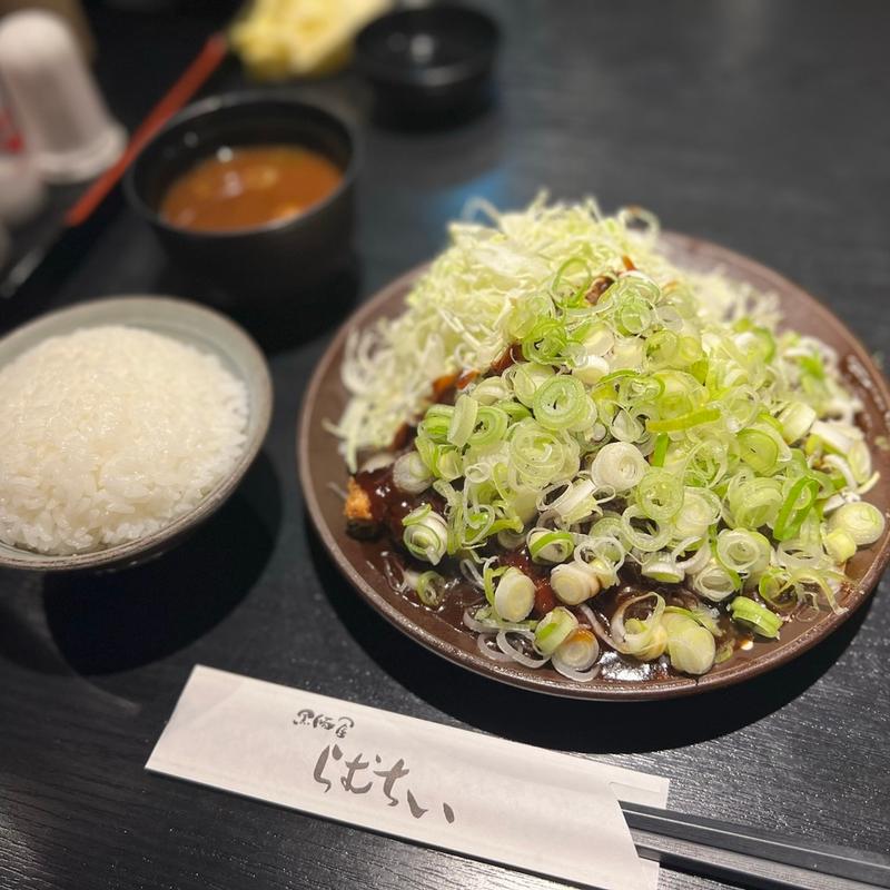 みそかつ定食(黒豚屋 らむちぃ)