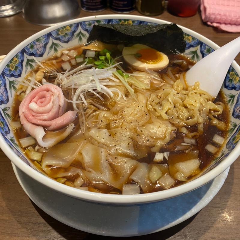 特製ワンタン麺(ヌードルカフェサムライ)