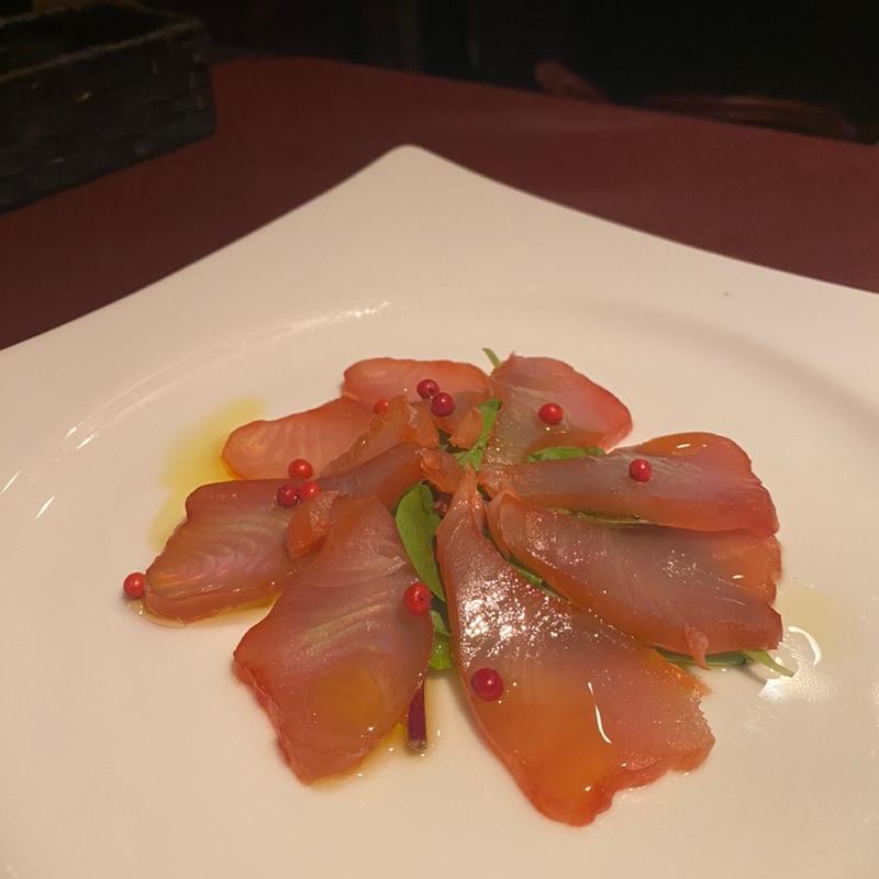 マグロの生ハム　オリーヴオイルで・・(アムール)