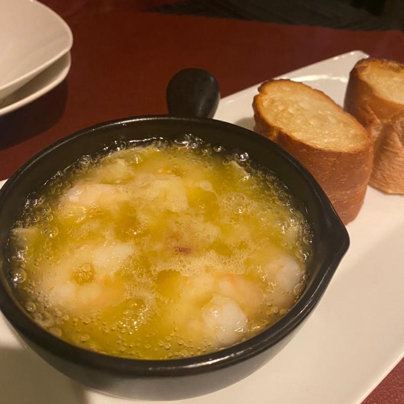 エビのアヒージョ(アムール)