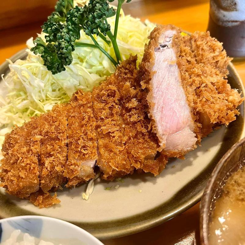 とんかつ定食(とんかつ 丸一)