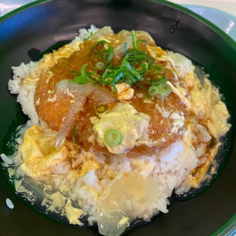 チキンカツ玉子とじ丼(Garden Kitchen)