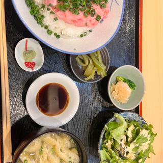 ネギトロ(旬料理 輝)