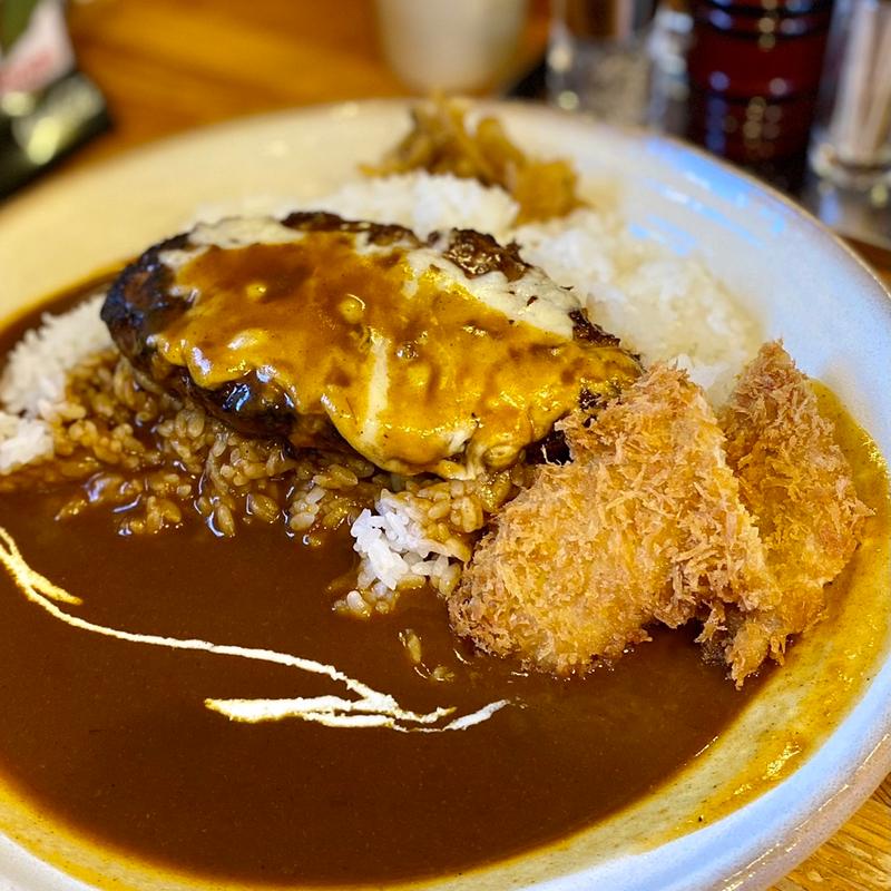 チーズハンバーグカレー(味楽亭 （みらくてい）)