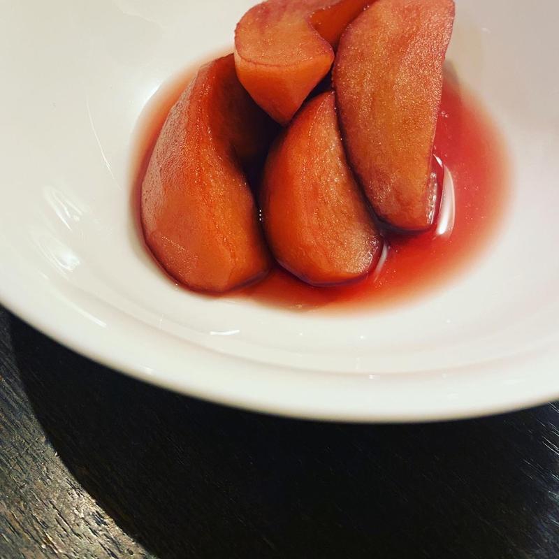 りんごの赤ワイン煮(ドルチェ)